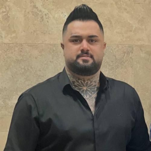 بهنام حسن زاده مادر